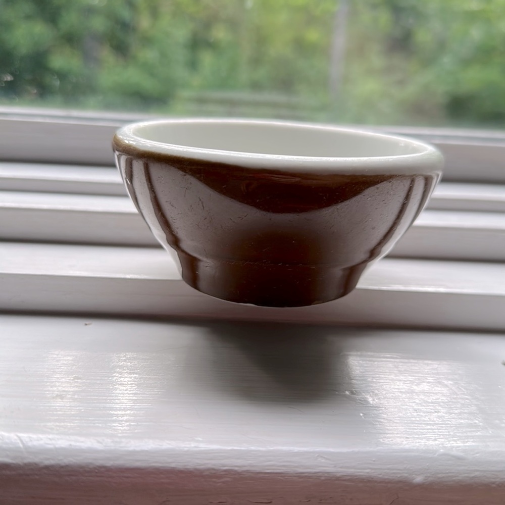 Vintage Hall Pottery Small bowl/cup  (succulent)🌵🤎